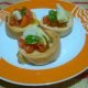 Bruschetta con pomodori e carciofini