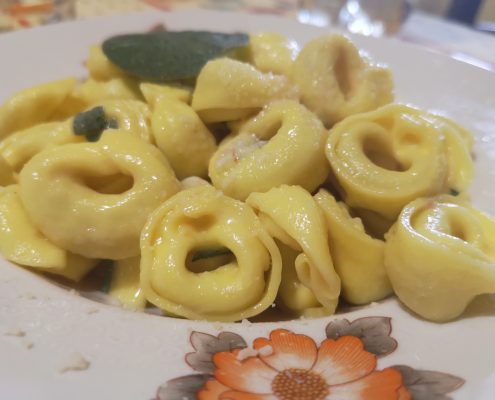Tortellini burro e salvia