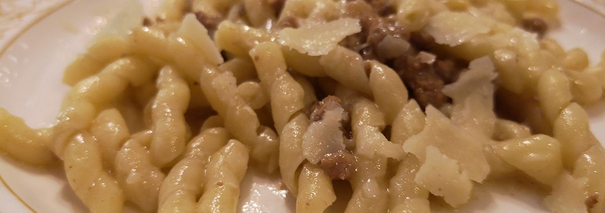 Pasta al ragù bianco