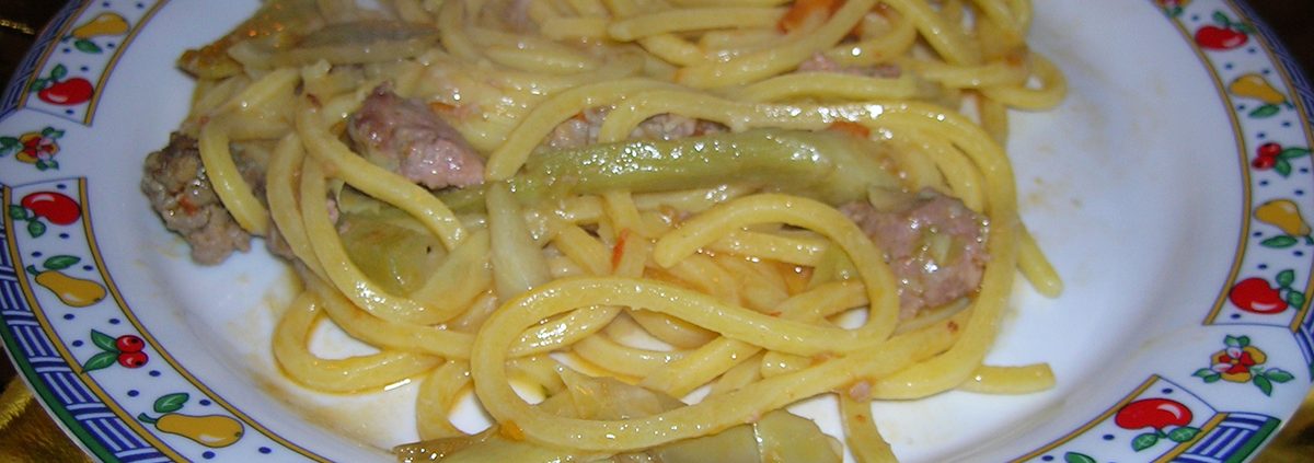 Tonnarelli carciofi e salsiccia