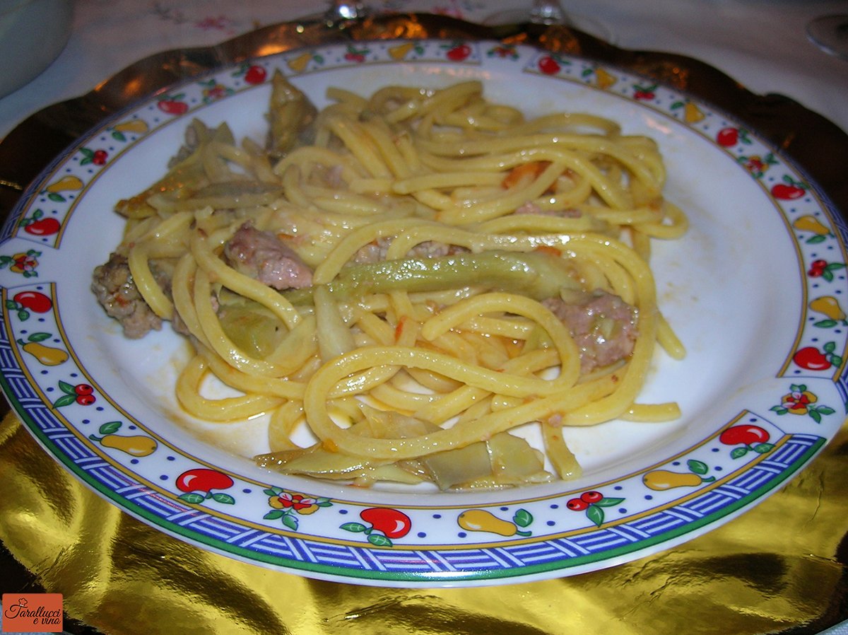 Tonnarelli carciofi e salsiccia