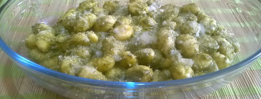 gratin di gnocchi al pesto