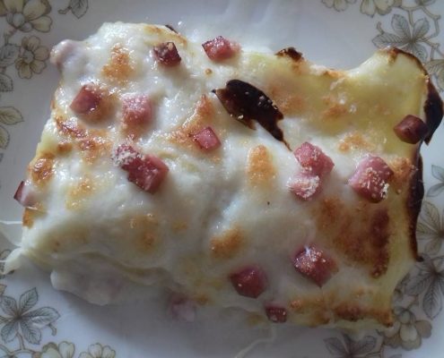Lasagna bianca al prosciutto cotto