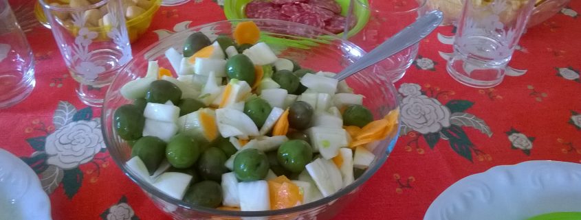 Insalata di olive finocchi e carote