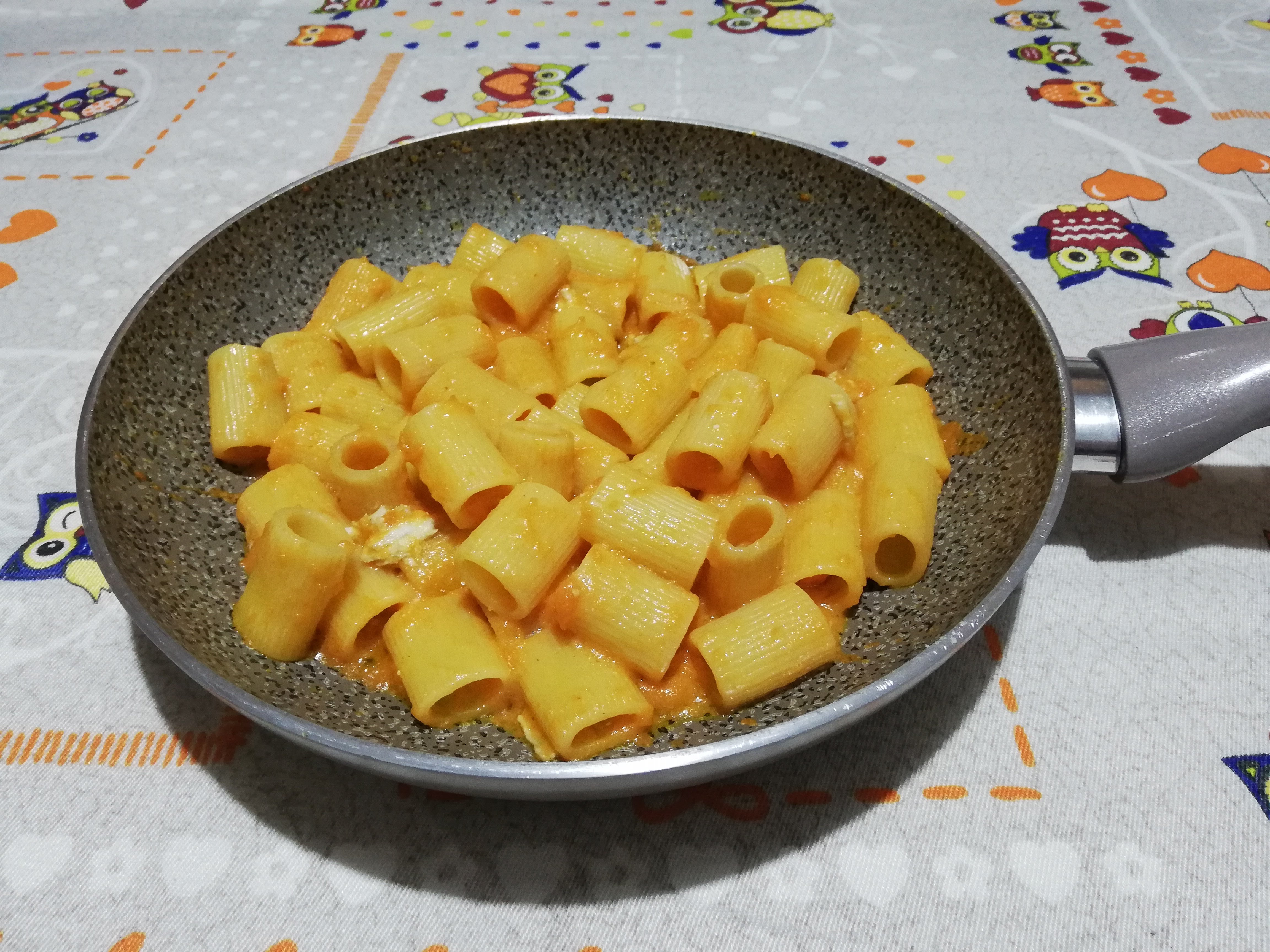 Mezze maniche zucca e gorgonzola