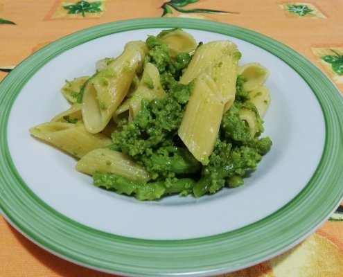 Pennoni al broccolo romano
