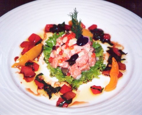 Insalata di salmone fresco