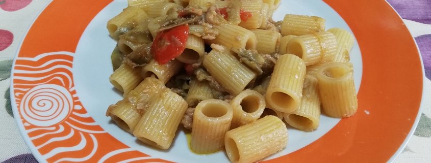 mezze maniche tonno e carciofi