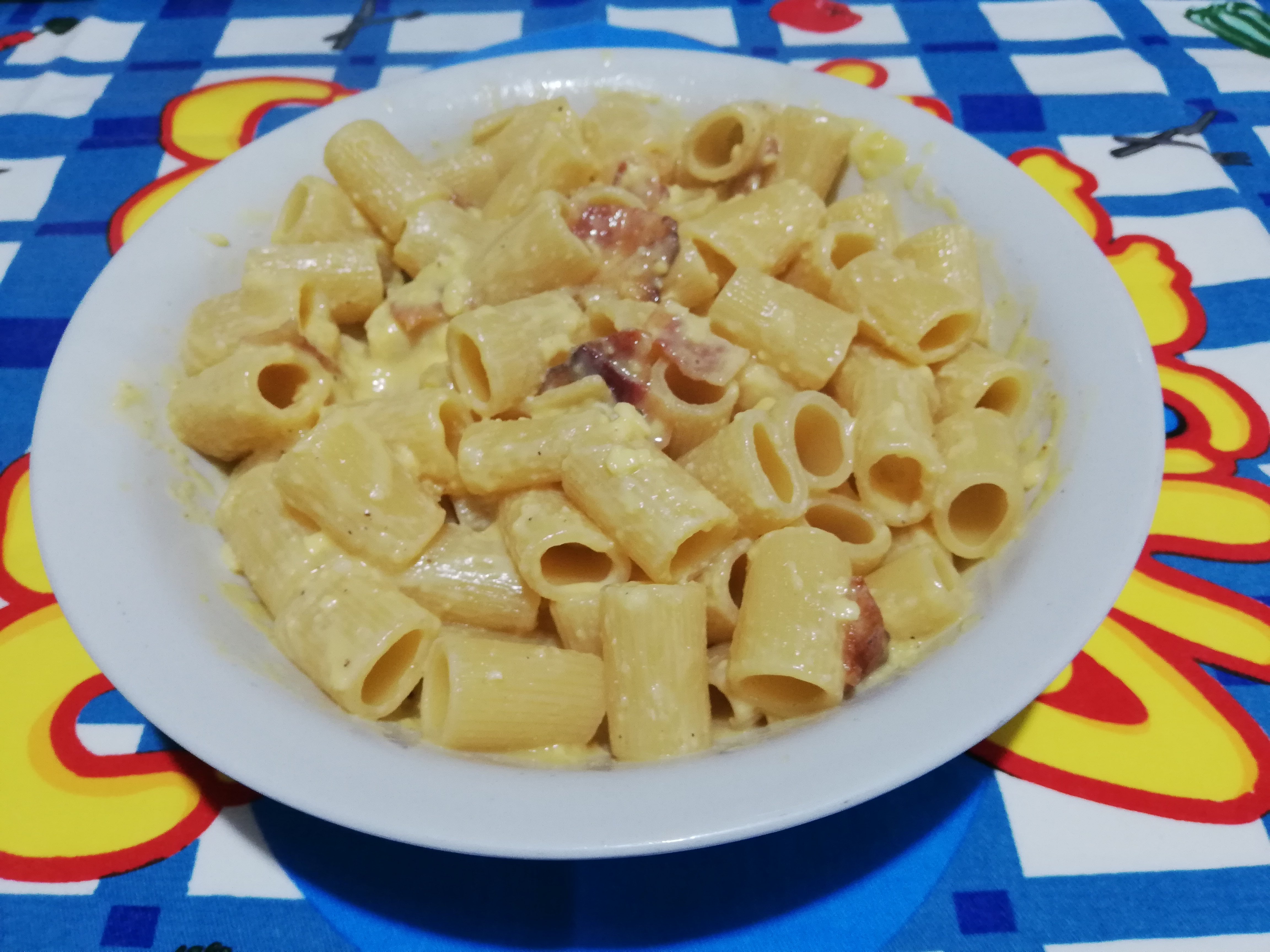 Mezze maniche alla carbonara