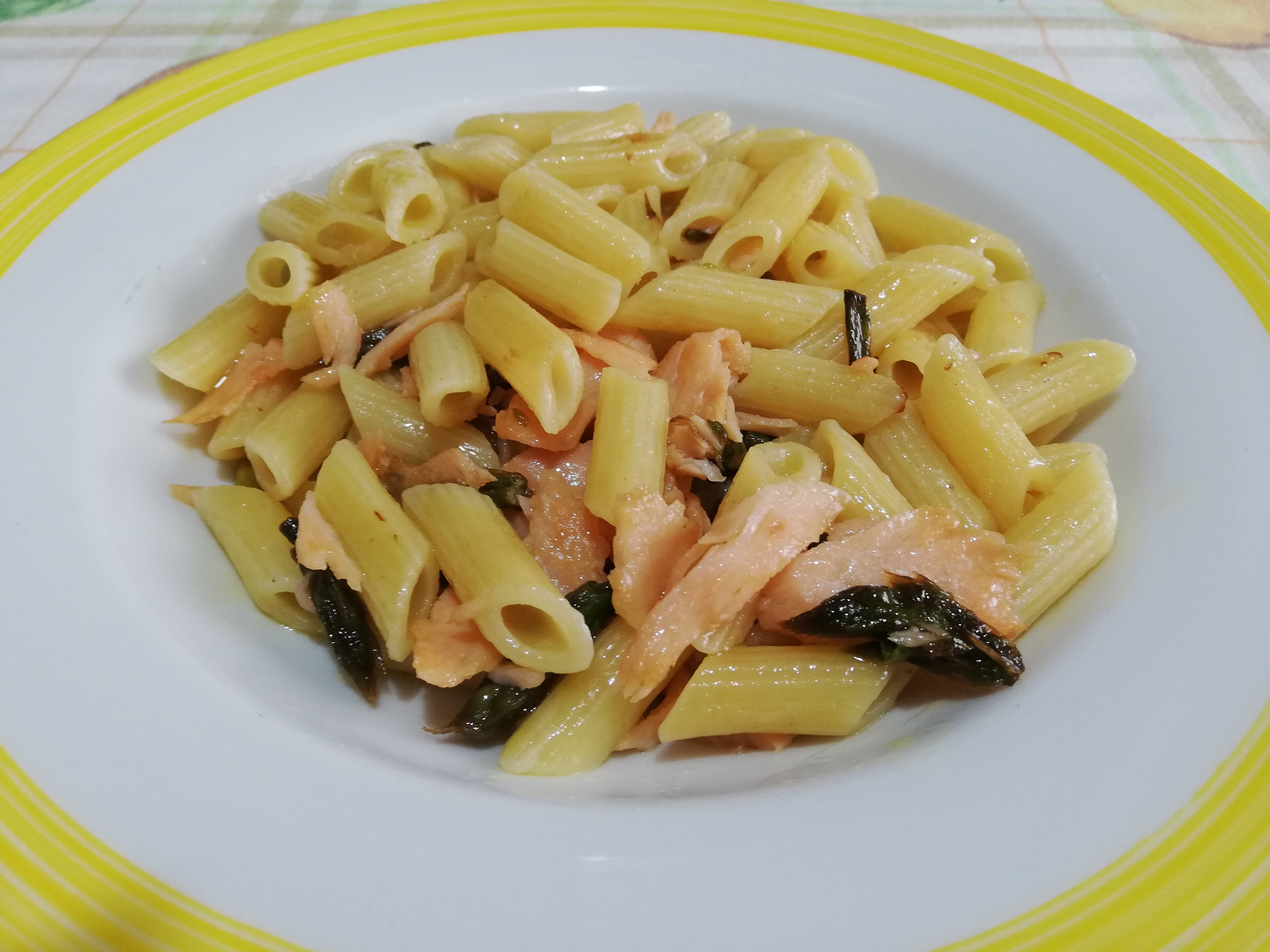 Penne salmone e aspara