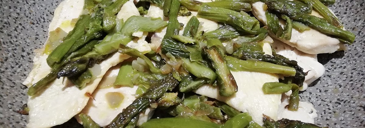 petti di pollo agli asparagi