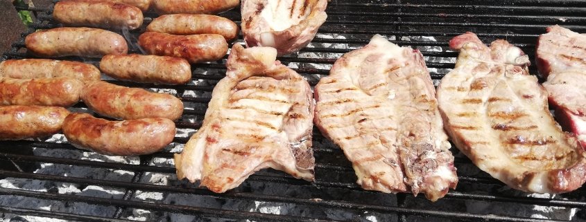 Grigliata di carne con patate