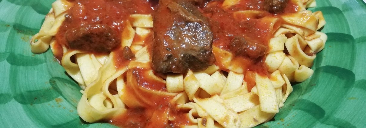 Tagliatelle al ragù di cinghiale