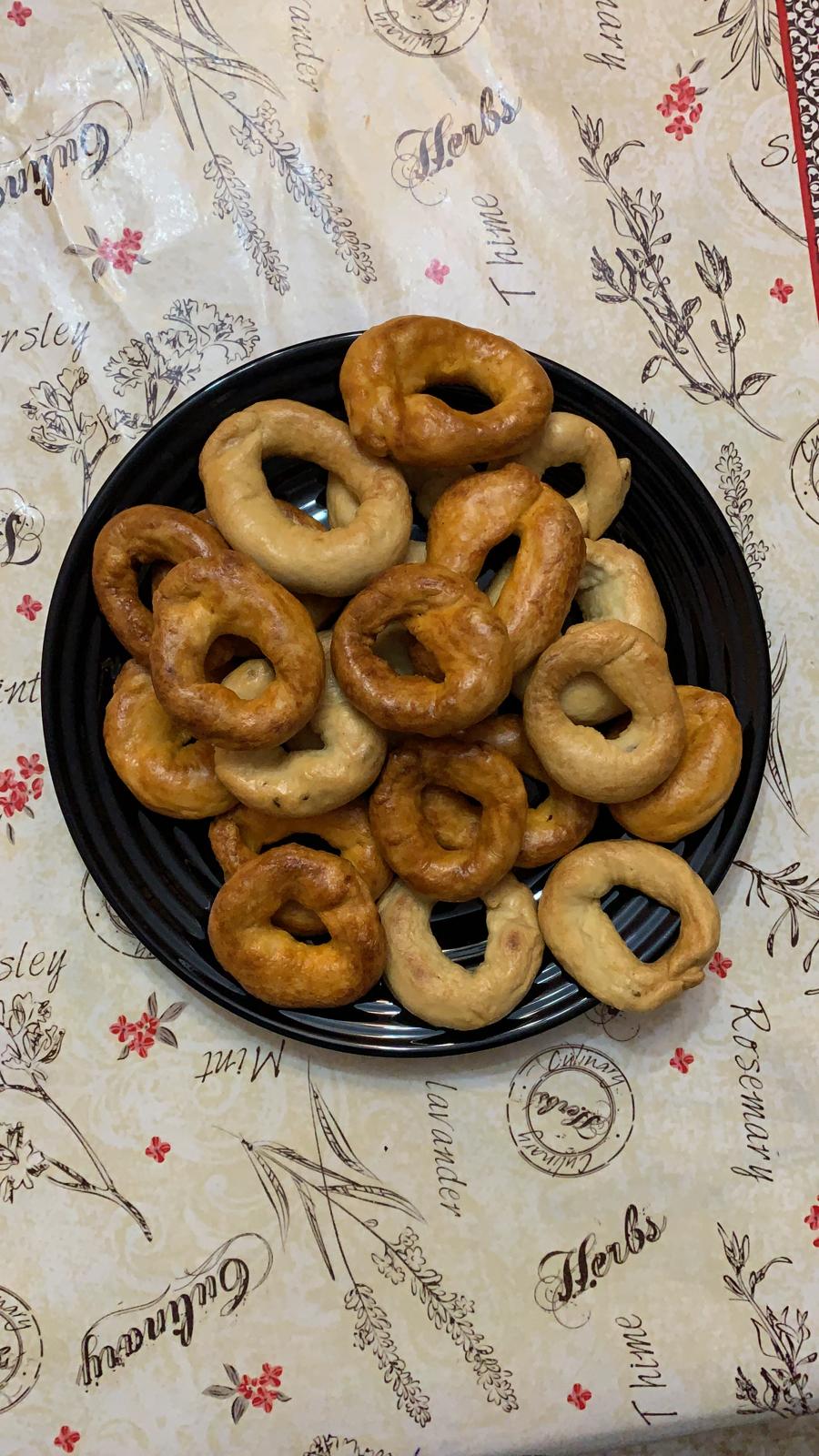 Taralli piccantissimi e alle sette erbe