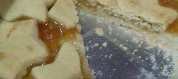 Crostata alla marmellata di albicocche senza glutine