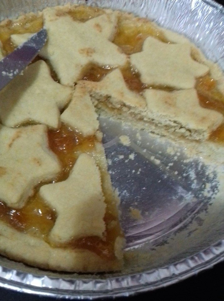 Crostata alla marmellata di albicocche senza glutine