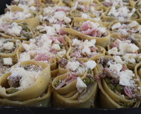 Girelle di pasta funghi e piselli