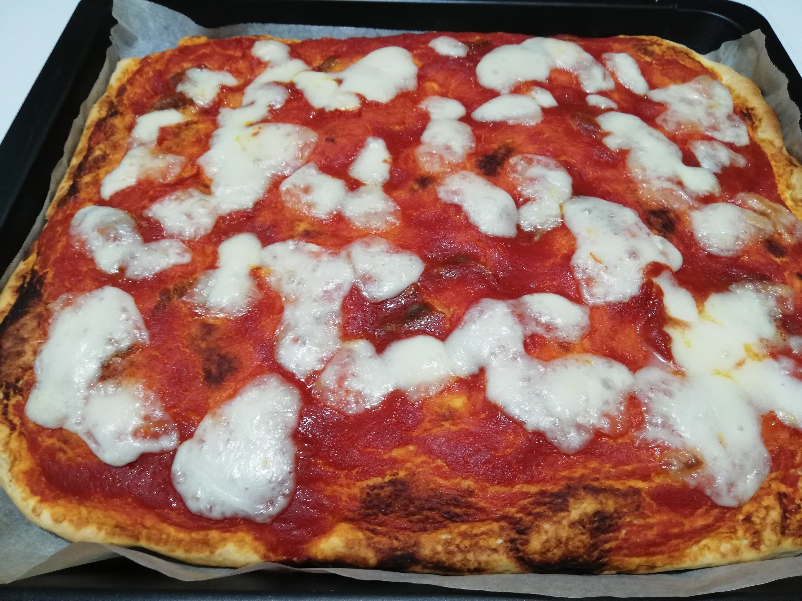 Pizza con lievito istantaneo