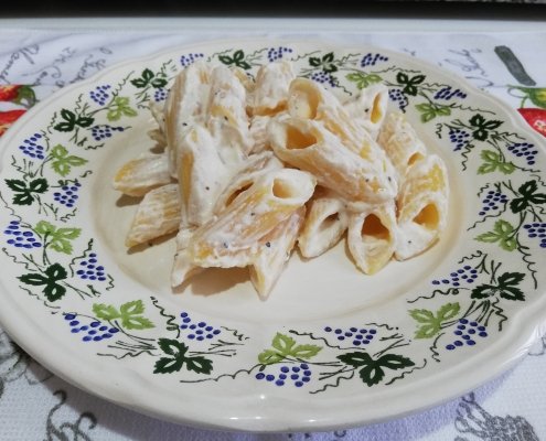 Pasta ricotta e pepe