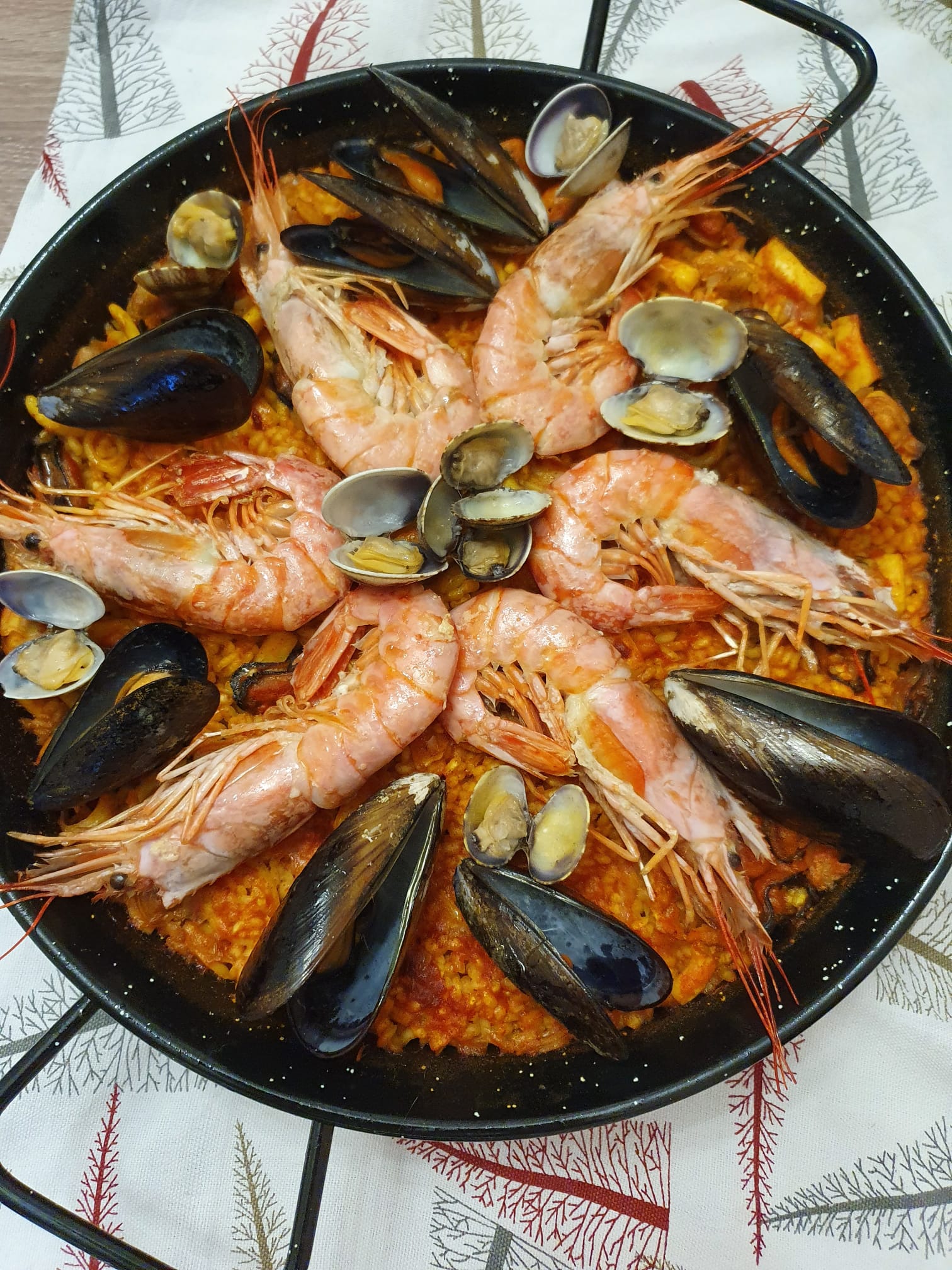 Paella di pesce
