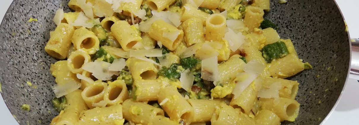 Carbonara leggera di zucchine