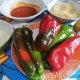 Peperoni ripieni di riso al pomodoro