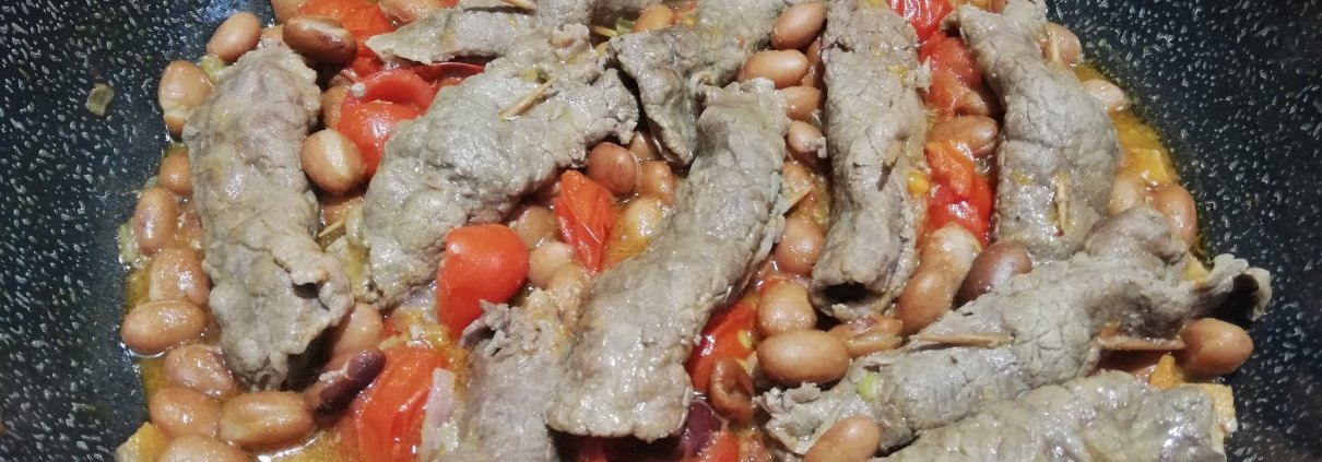 Involtini di carne con i fagioli
