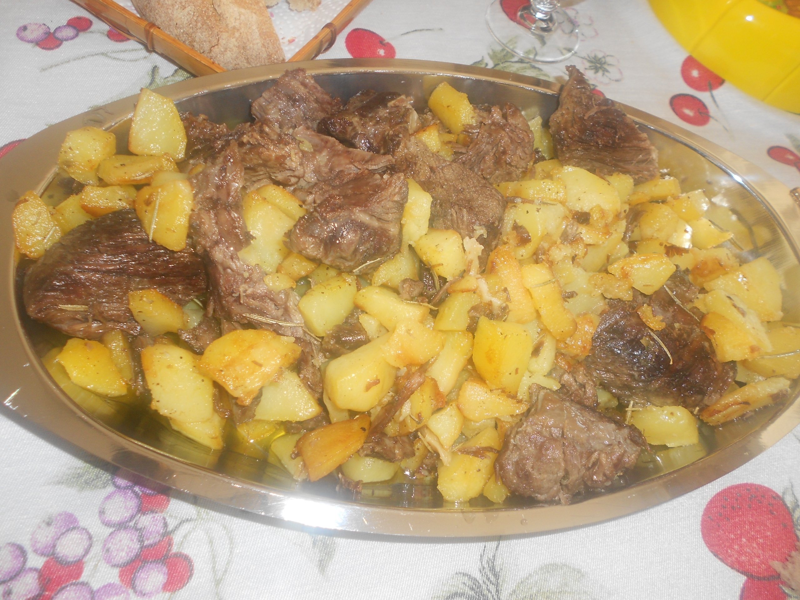 carne da brodo e patate