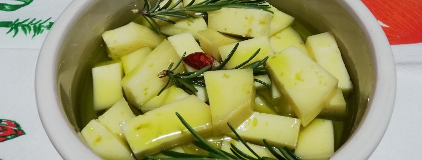 Formaggio sott'olio