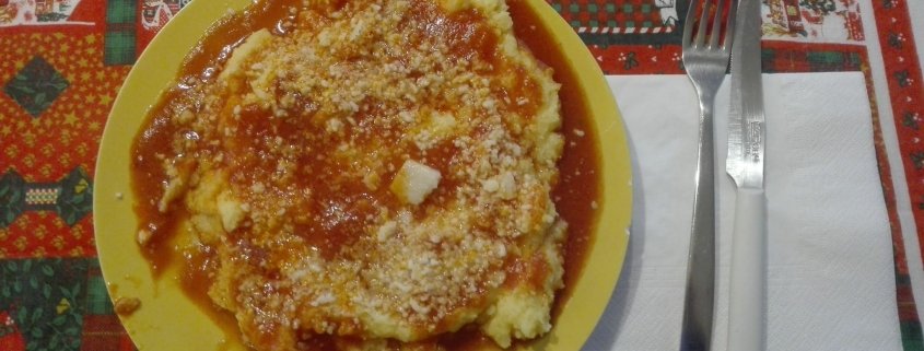 Polenta al sugo di spuntature