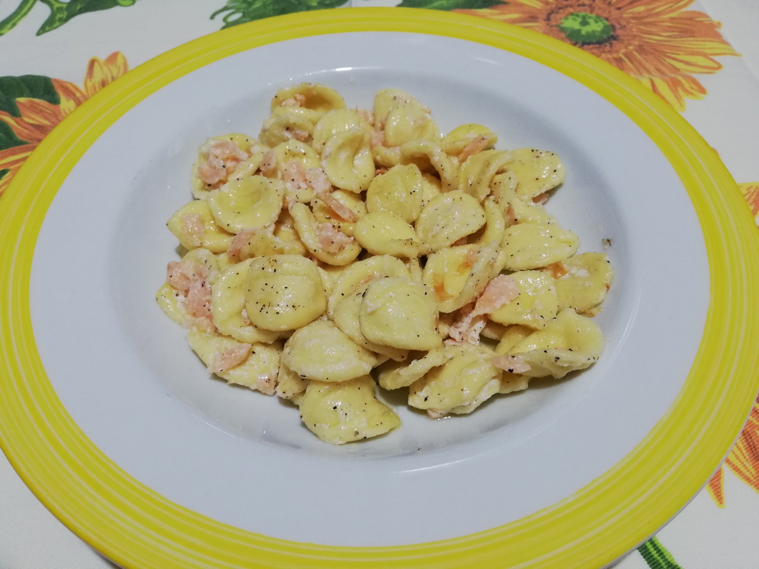 Orecchiette con salmone e philadelphia di Rossella