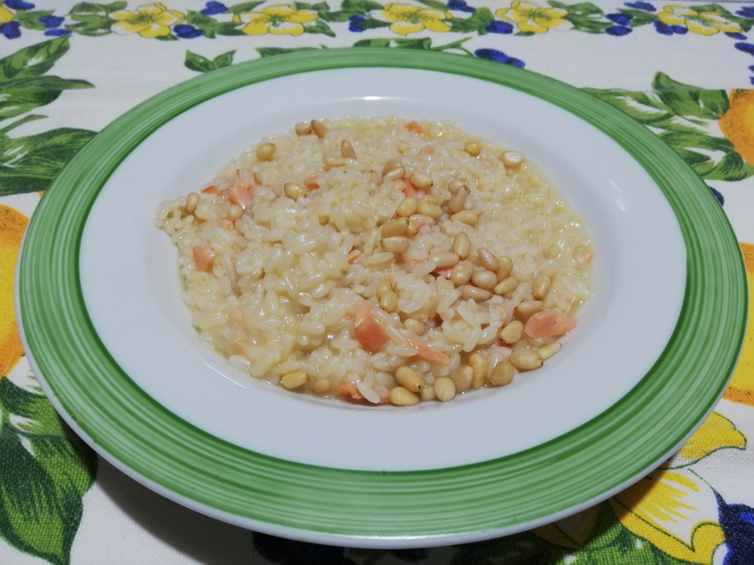 Risotto salmone e pinoli