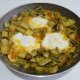 Uova, zucchine e patate in padella