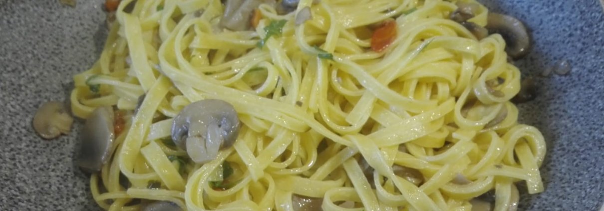 Fettuccine ai funghi misti