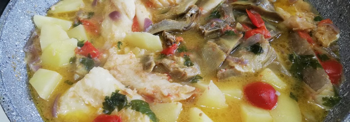 Filetti di baccalà con patate e carciofi