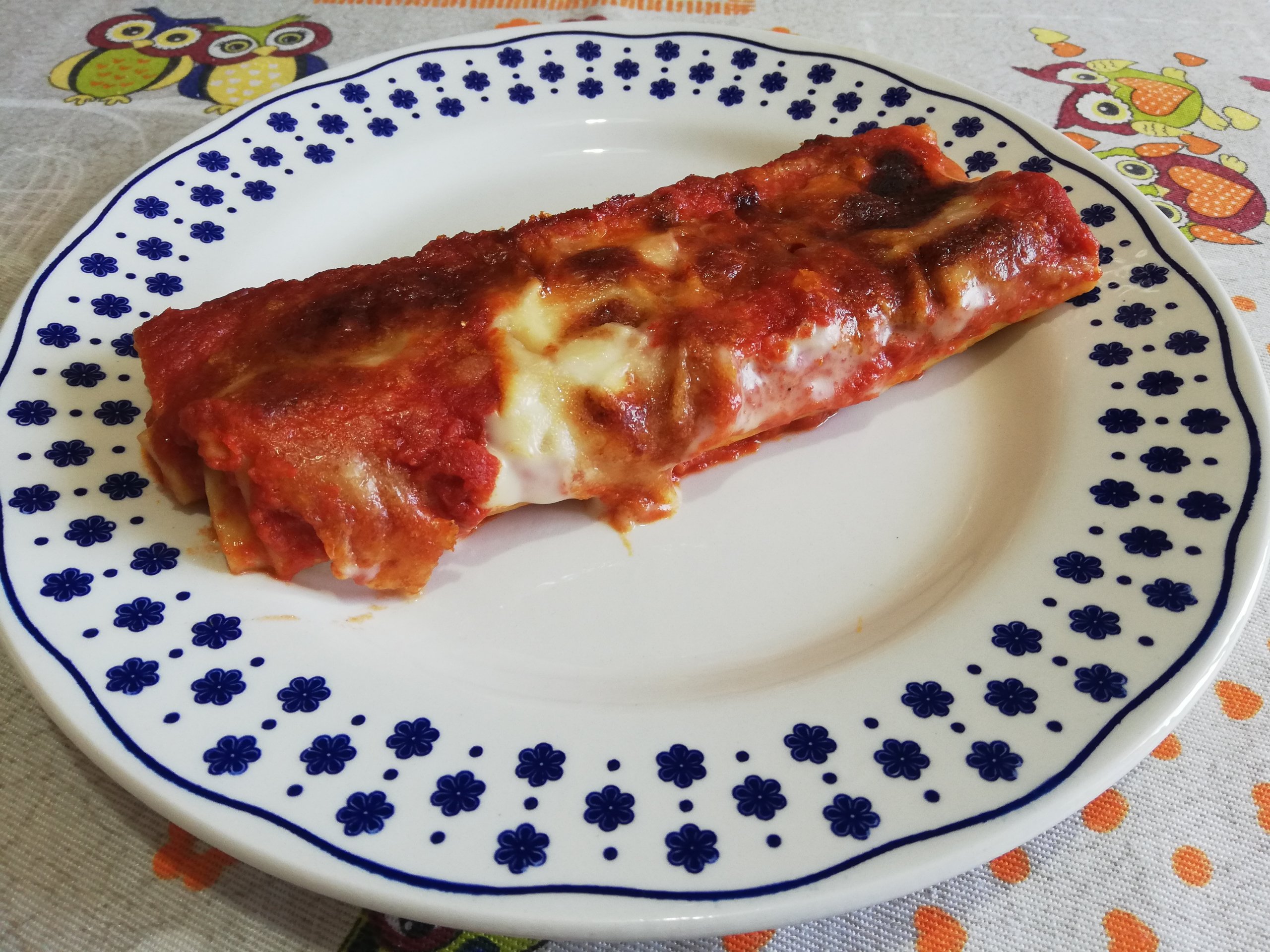 Cannelloni di carne al sugo di pomodoro