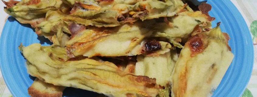 Fiori di zucca farciti con galbanino e acciughe di Roberta