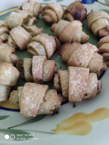 cornetti salati al pesto senza glutine e senza lattosio