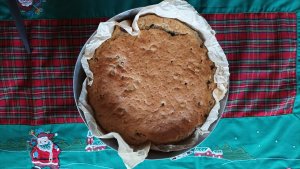 Torta alle noci, nocciole e cioccolato