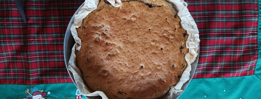 Torta alle noci, nocciole e cioccolato