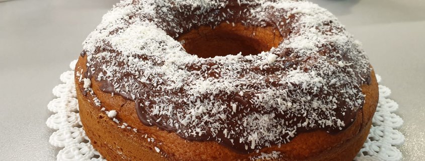 Ciambellone al cocco di Giada