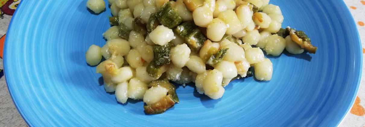 cicche del nonno con zucchine e pecorino di Rossella