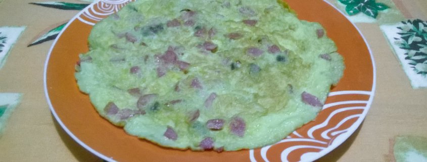 Frittata con wurstel e capperi