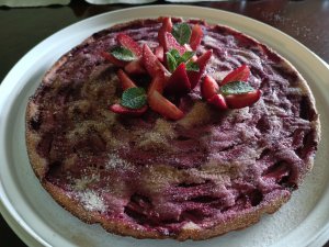 Torta rovesciata alle fragole senza glutine e senza lattosio