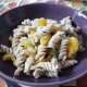 Pasta fredda con crema di fagioli cannellini e peperoni