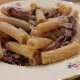Rigatoni con pancetta e radicchio