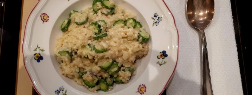 Risotto con zucchine e ricotta di bufala