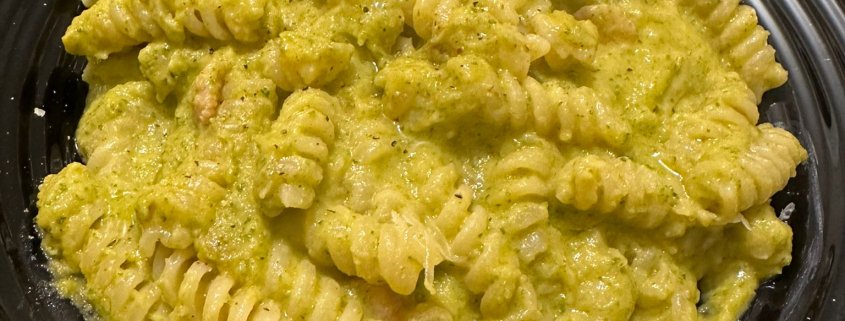 Fusilli con crema di zucchine e guanciale
