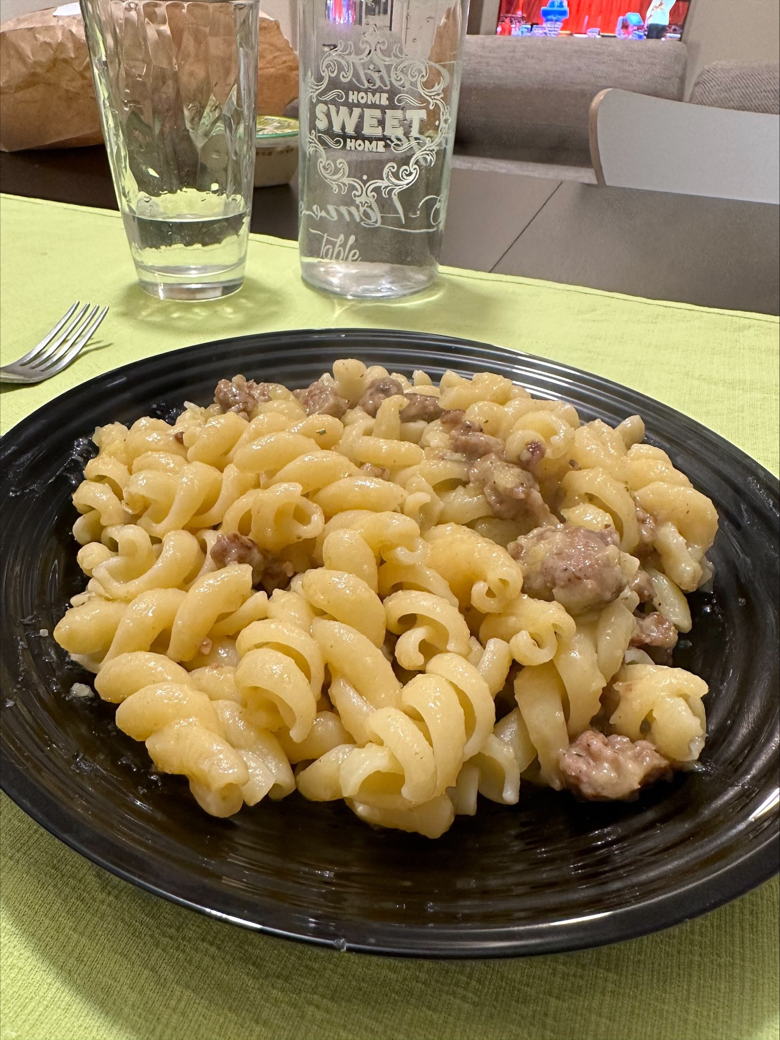 Pasta con salsiccia e crema di patate