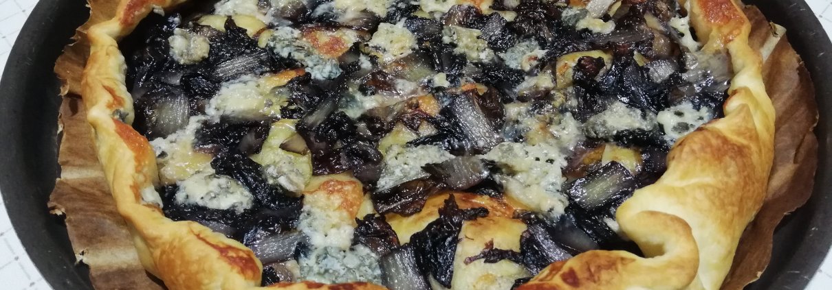 Torta rustica radicchio e gorgonzola